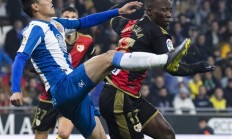 开云下载-包含莱比锡红牛险胜西班牙，哈弗茨统治全场的词条