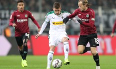 开云体育登录-包含沙尔克04主场失利，状态低迷难振的词条