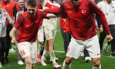 开云体育app-欧洲球赛中引人入胜的对决让人着迷