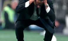 开云体育官网-麦克科拉特破门得分，AC米兰遭遇一场惨败