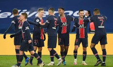 开云官网-马赛客场不敌巴黎FC，遭遇宿敌