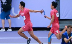 开云平台-田径决赛瞬息万变，选手拼尽全力