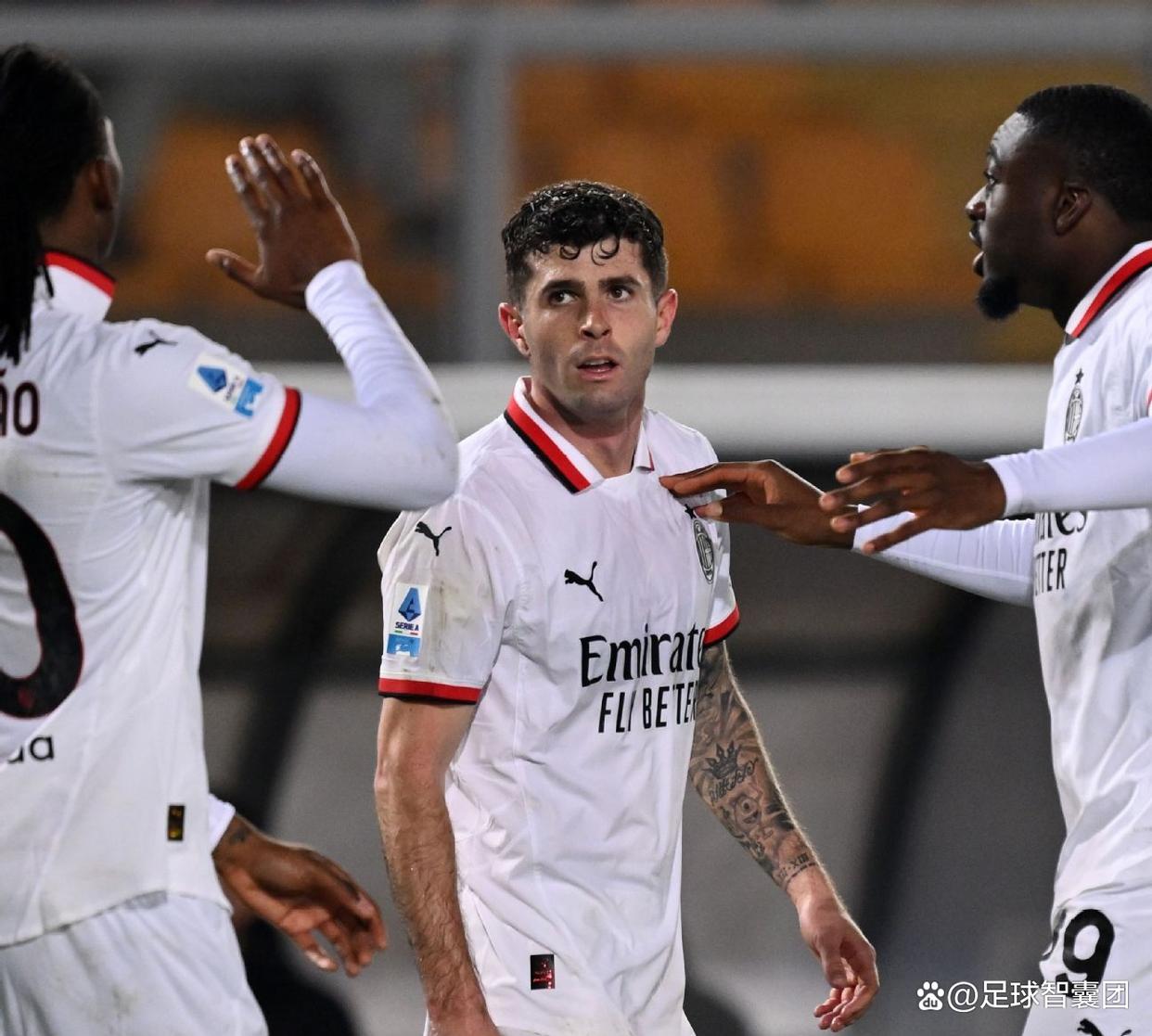AC米兰客场逆转获得宝贵分