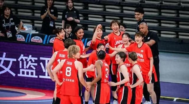 女子篮球联赛球队在最新比赛中杀出重围 女子篮球联赛球队在最新比赛中杀出重围