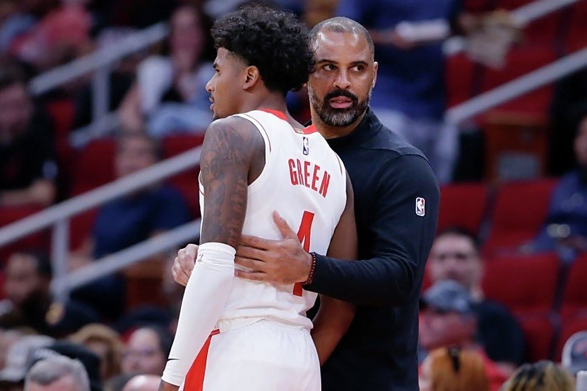 火箭击败公牛，教练领队赛后总结