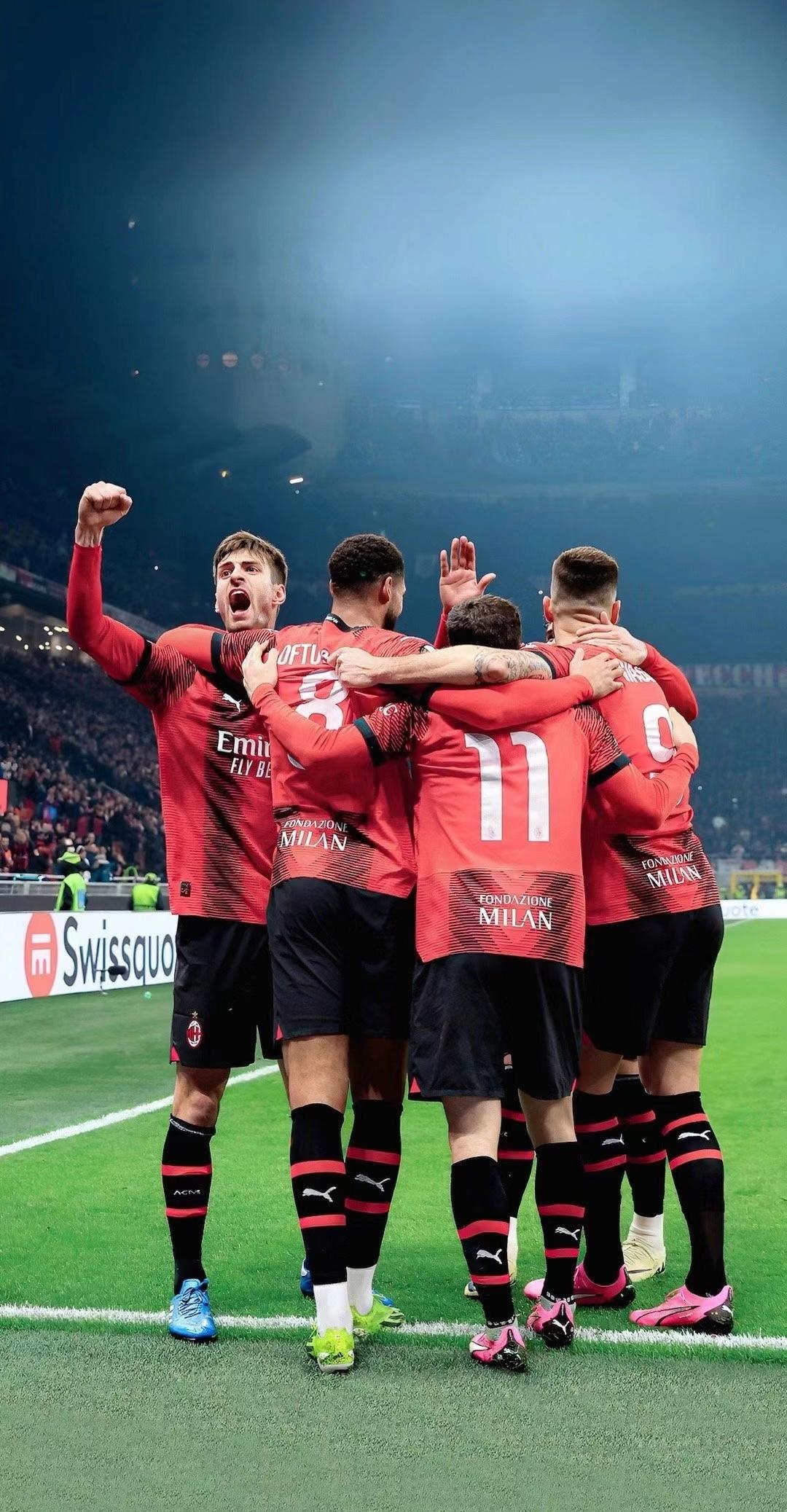 包含乌迪内斯客场大捷，延续不败的词条