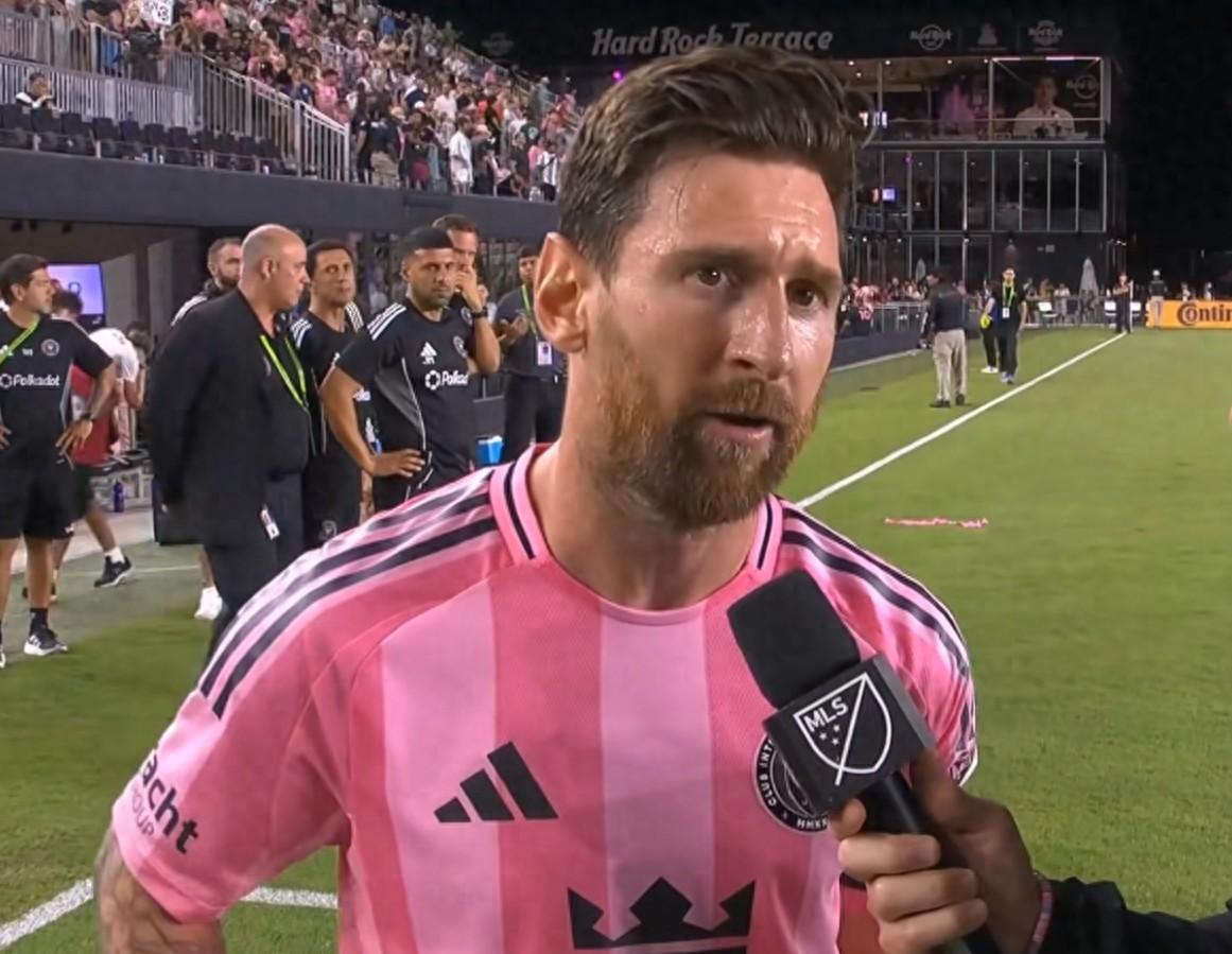 巴萨梅西手到擒来，助球队豪取胜利