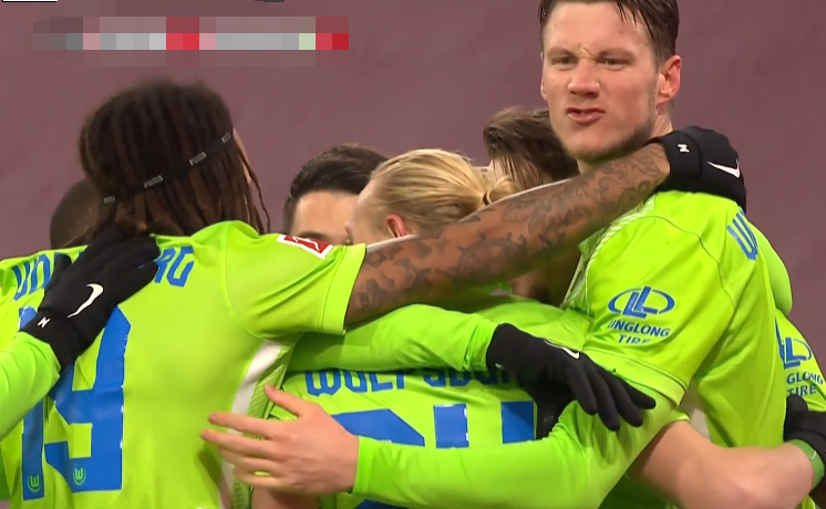 包含沃尔夫斯堡客场逼平，积分有所增加的词条