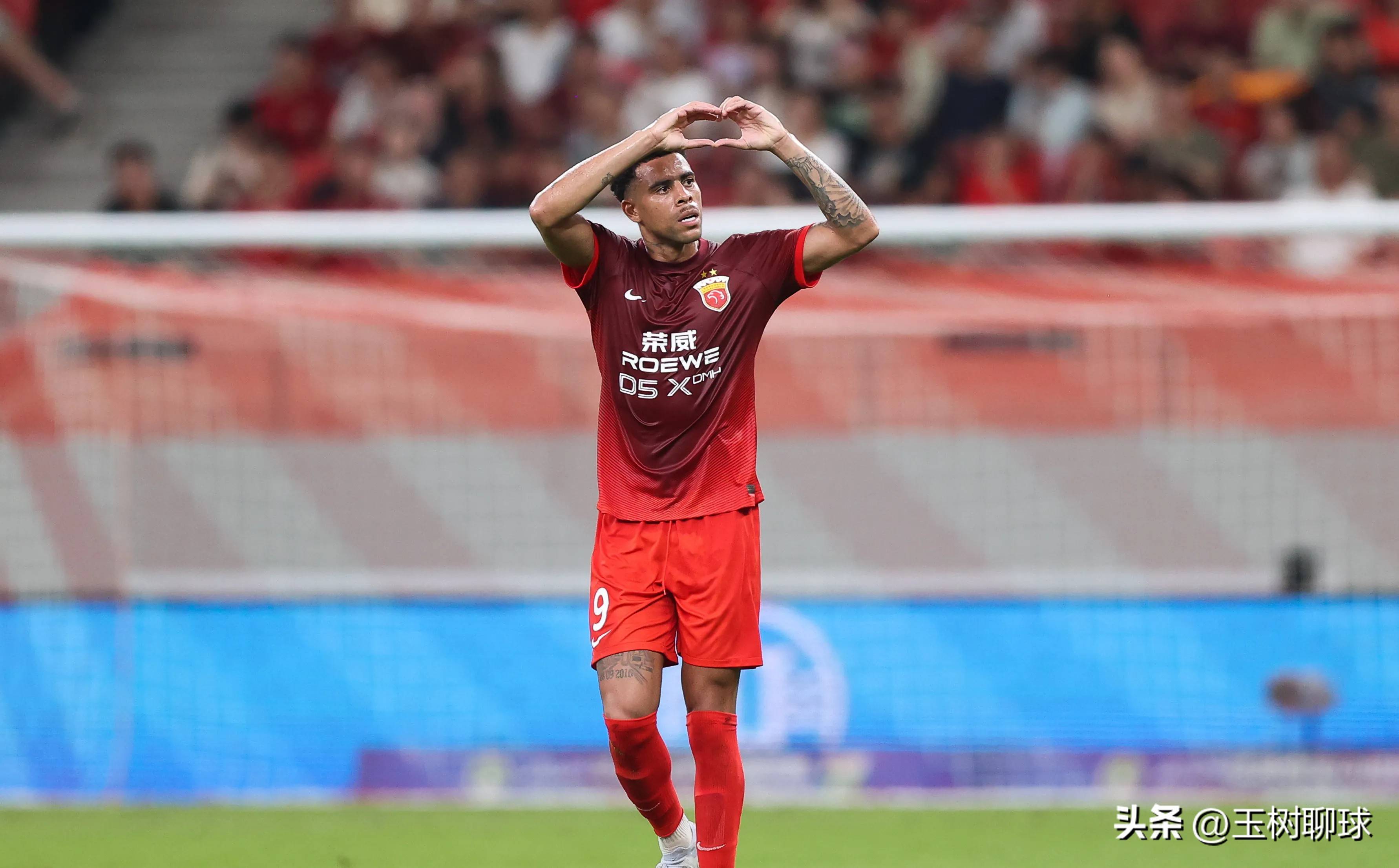 申花主教练布鲁诺盛赞球队表现