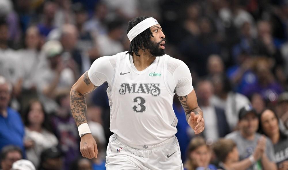 猛龙突破历史极限，独行侠遭遇惨败