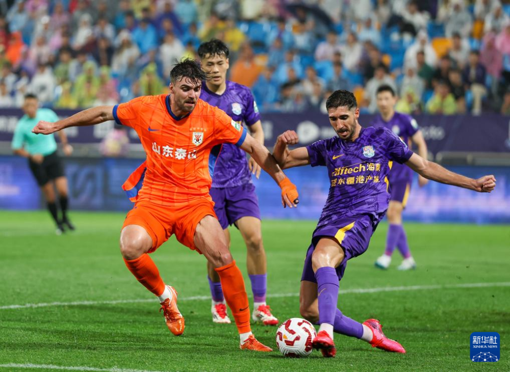 包含国安客场取得大胜，继续领跑中超积分榜！的词条