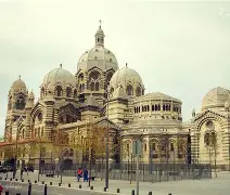 马赛球队多金艾兰首次获得大胜