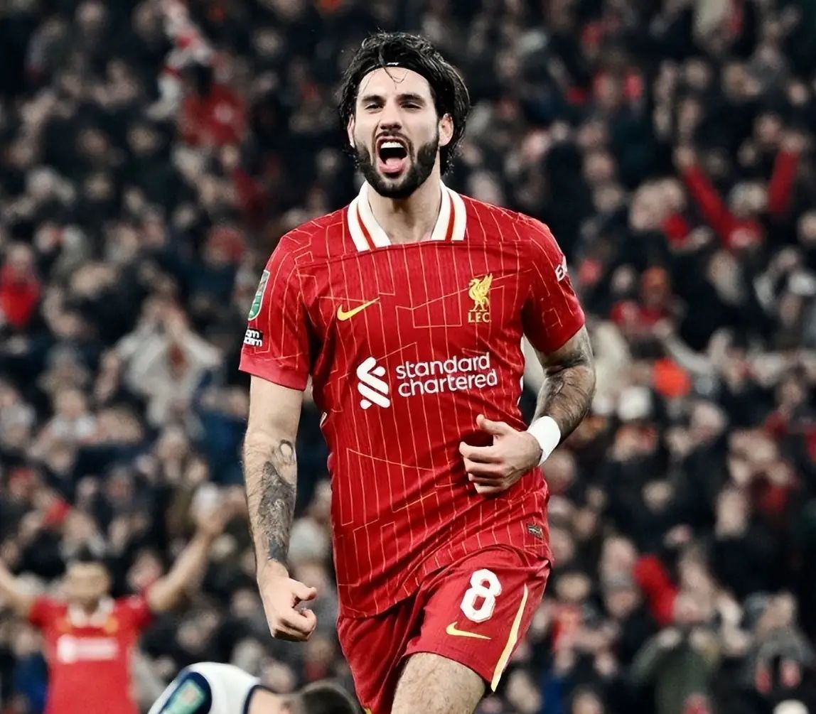 利物浦客场战平阿森纳，争夺前四