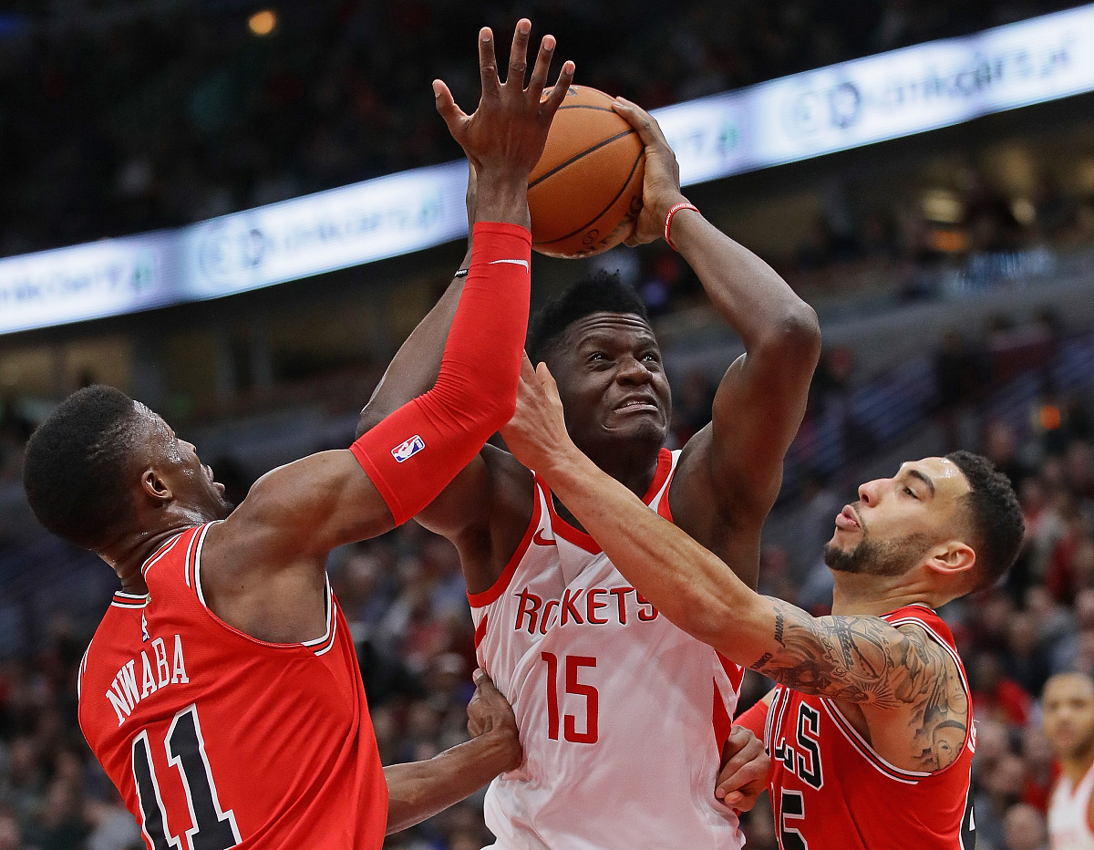 快船队球员发挥出色，晋级NBA季后赛半决赛