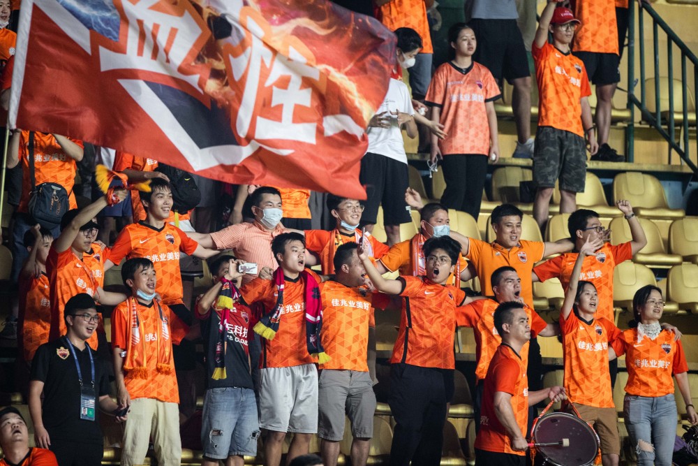 泰国球队战胜对手，创造历史性胜利的简单介绍