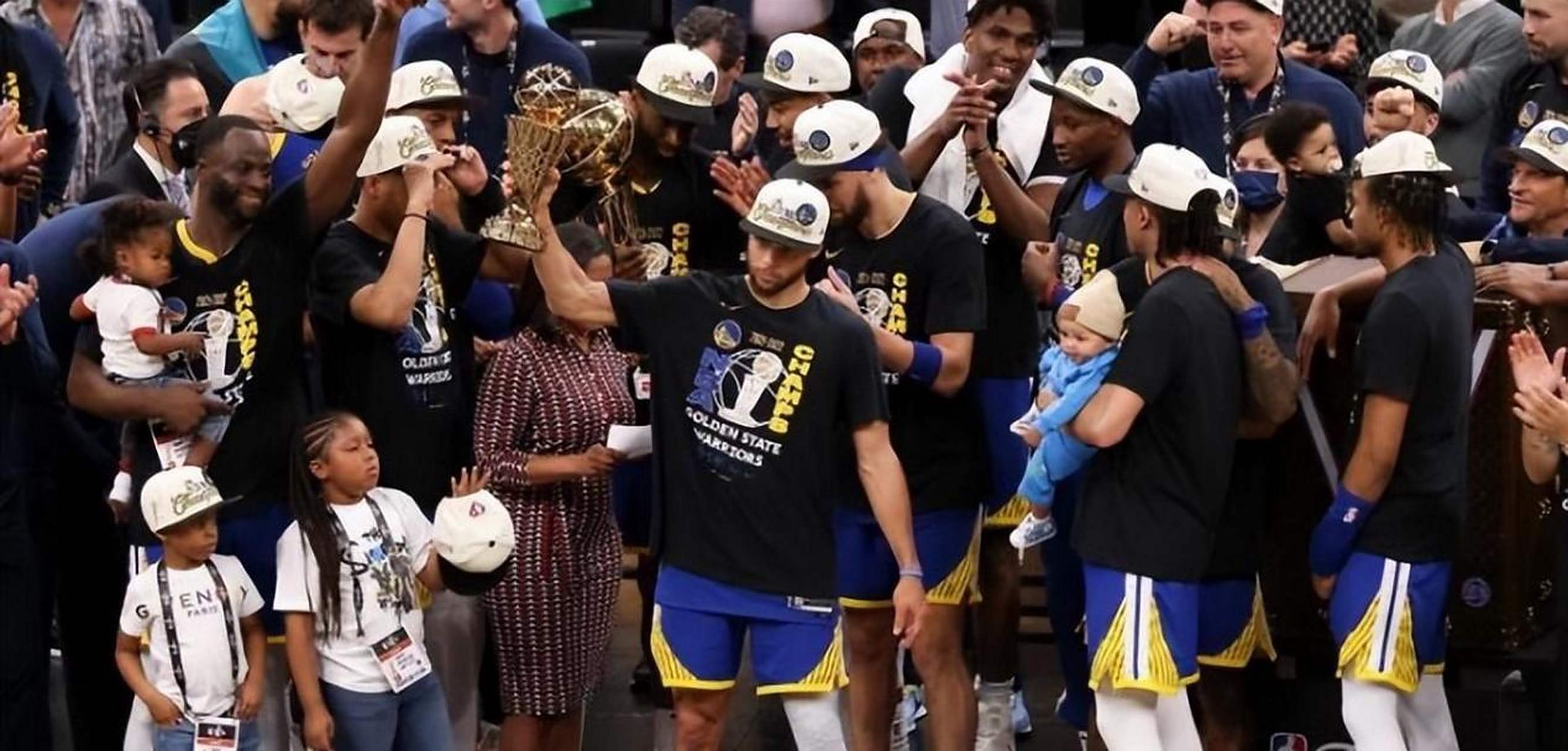 勇士队击败凯尔特人晋级总决赛 勇士队击败凯尔特人晋级总决赛