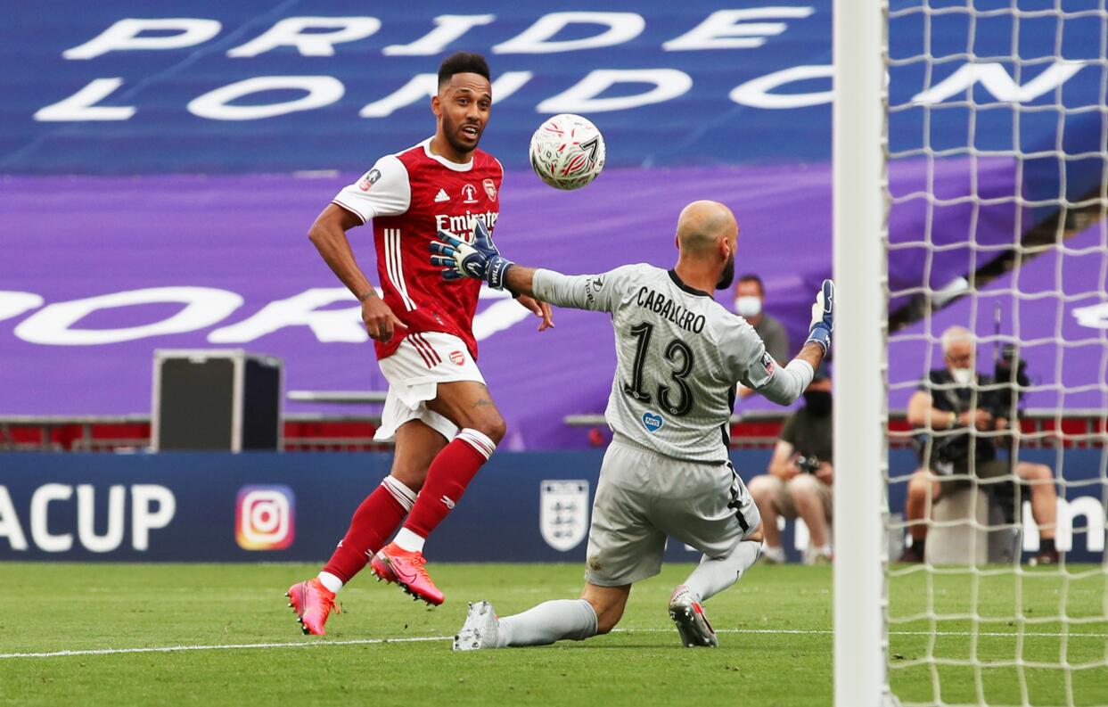 阿森纳球员奥巴梅杨成为英超最佳射手