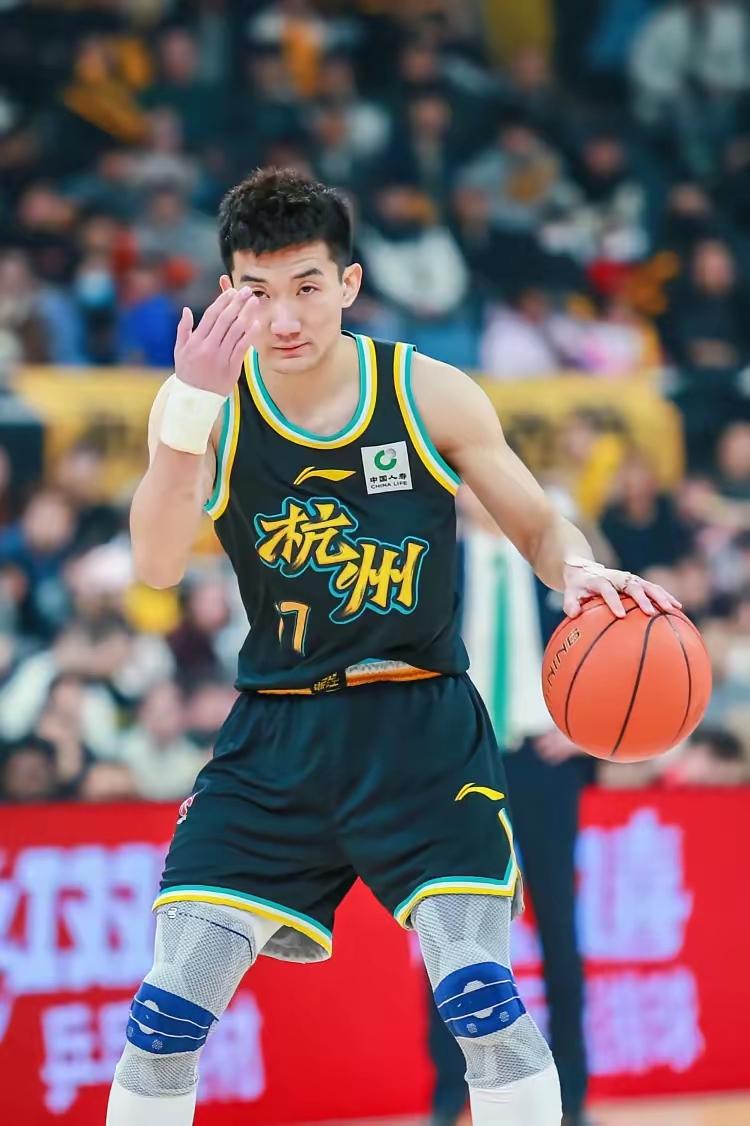 关于福建队绝杀吉林队，胡金秋惊艳四座的信息