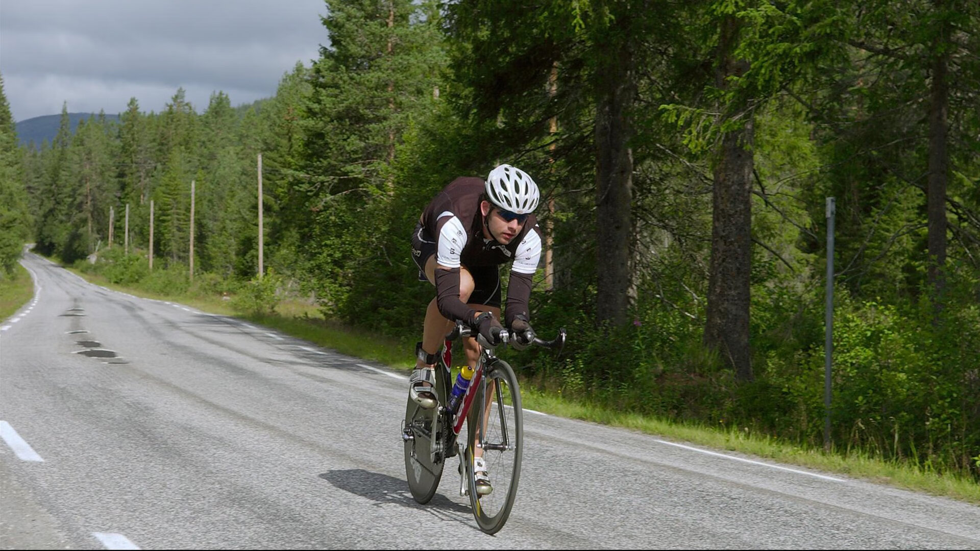 速度与荣耀,从德甲争冠到CBA速胜的竞技启示