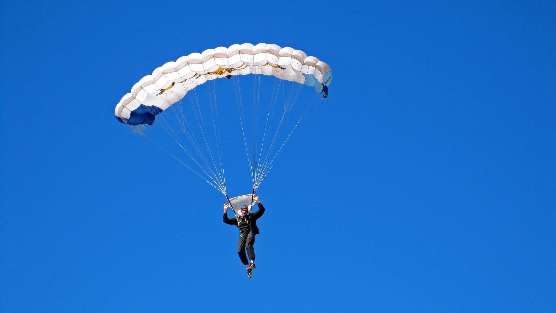 续写传奇！易建联意外英雄，新疆横扫吉林背后的关键先生